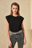 Trendyol Sleeveless Basic Knitted T-Shirt TWOSS20TS0021