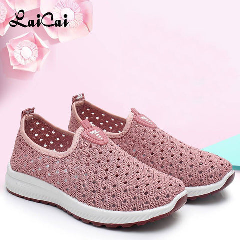 Mesh Shoes Women Summer Old Beijing Cloth Shoes Women's Shoes Breathable Hollow Mesh Casual Sneakers Women Middle-aged Mom Shoes