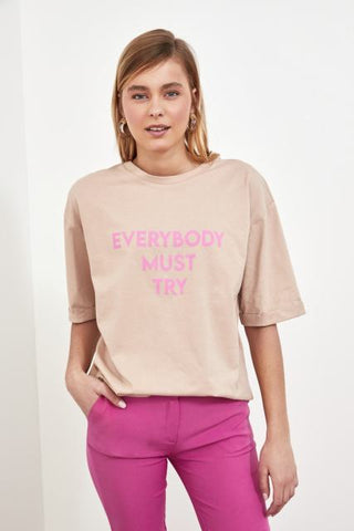 Trendyol Printed Loose Knitted T-Shirt TWOSS21TS0305