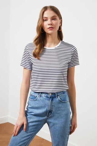 Trendyol Striped Basic Knitted T-Shirt TWOSS21TS0904