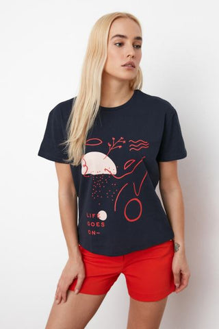 Trendyol Printed Semifitted Knitted T-Shirt TWOSS21TS0520