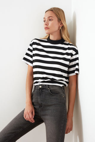 Trendyol Striped Basic Sheer Neckline Knitted T-Shirt TWOSS21TS1204 футболка топ футболка женский tops футболки топ женский топы 2021
