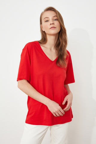 Trendyol 100 Cotton Single Jersey V-Neck Boyfriend Knitted T-Shirt TWOSS20TS0132