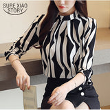 2018 new arrived fashion women blouse long sleeved printed women top  stand collar blouses slim fit office lady blusa 0941 40